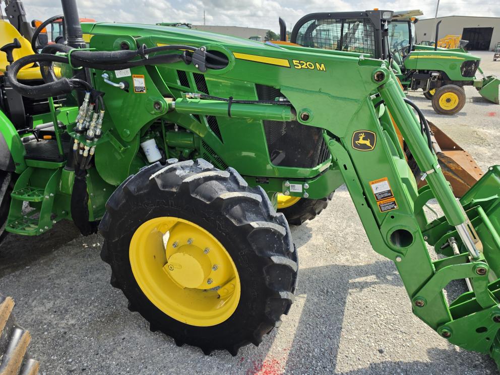 Image for 2022 John Deere 5090E