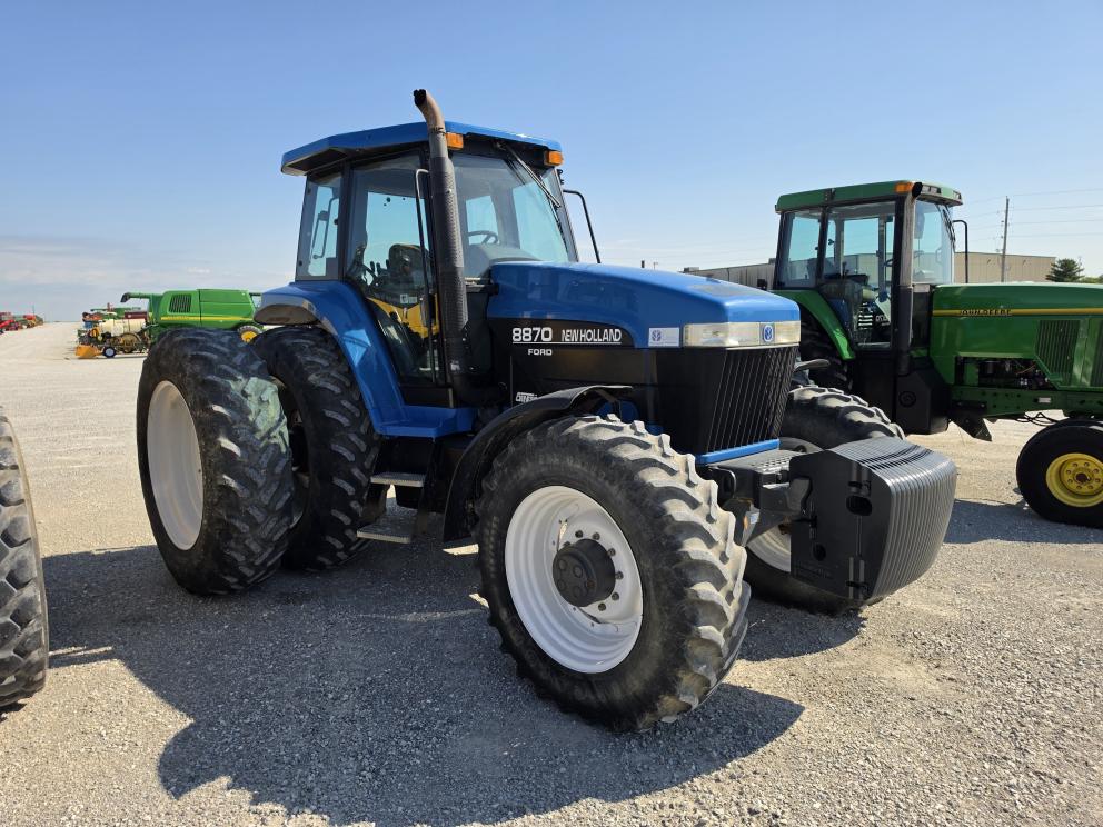 Image for 2001 New Holland 8870