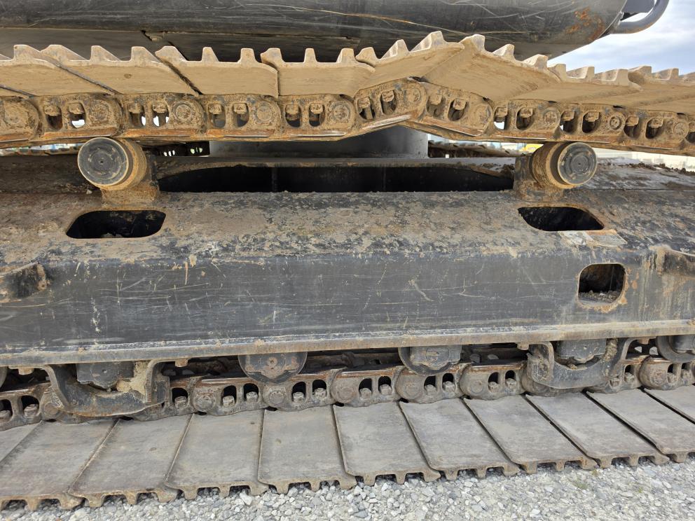 Image for 2021 Hitachi ZX210LC-6N