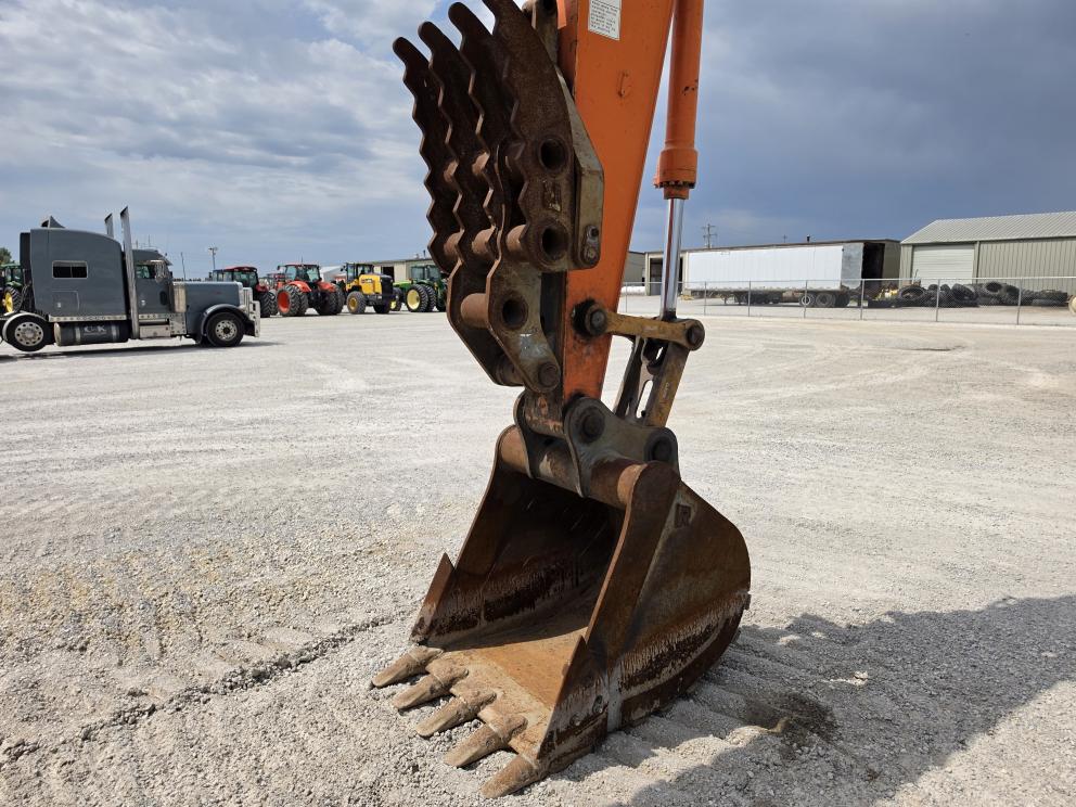Image for 2021 Hitachi ZX210LC-6N