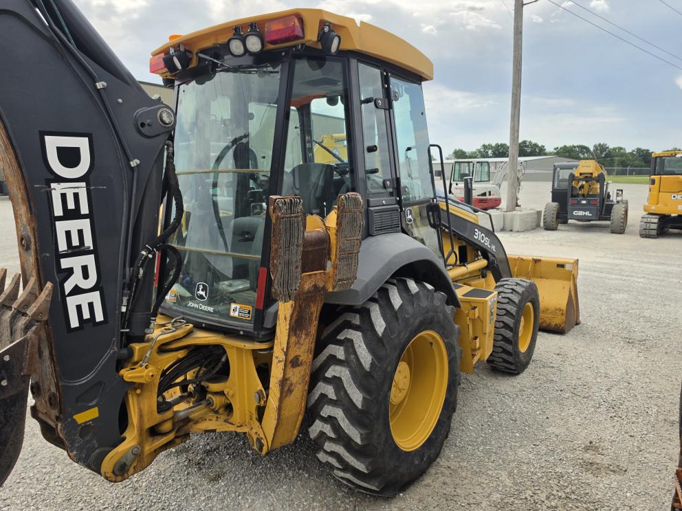 Image for 2016 John Deere 310SL HL