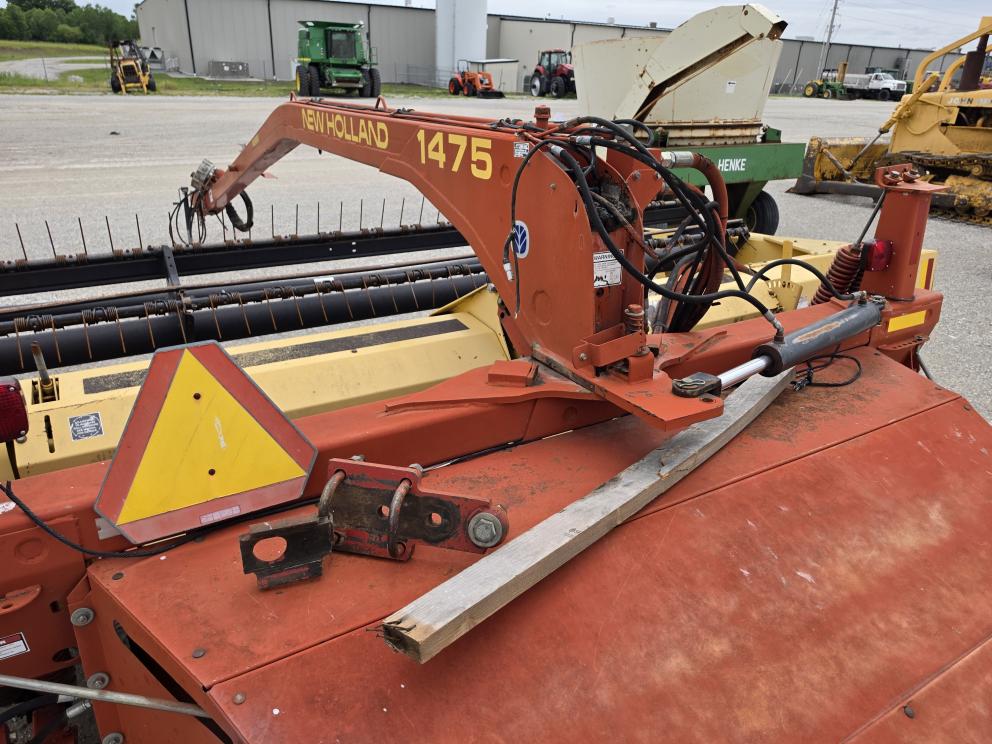 Image for 2000 New Holland 1475