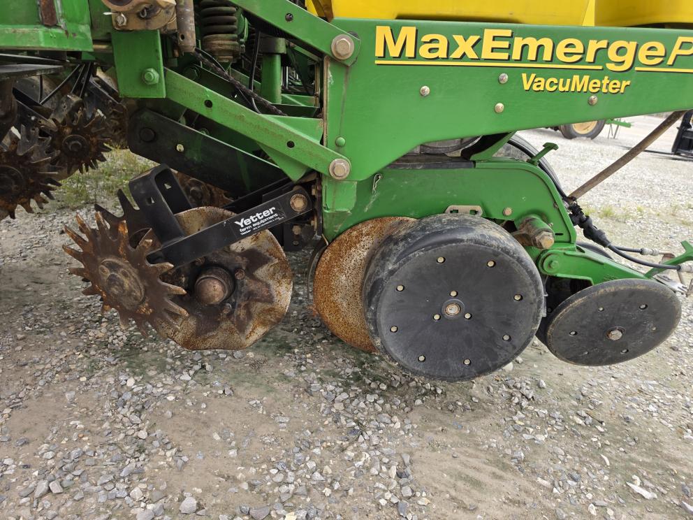 Image for 1997 John Deere 1760