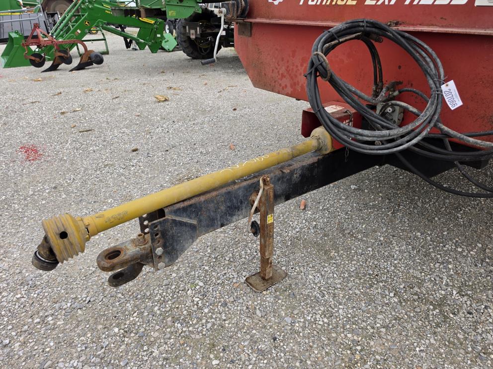 Image for 2003 Roto Mix 354-12B