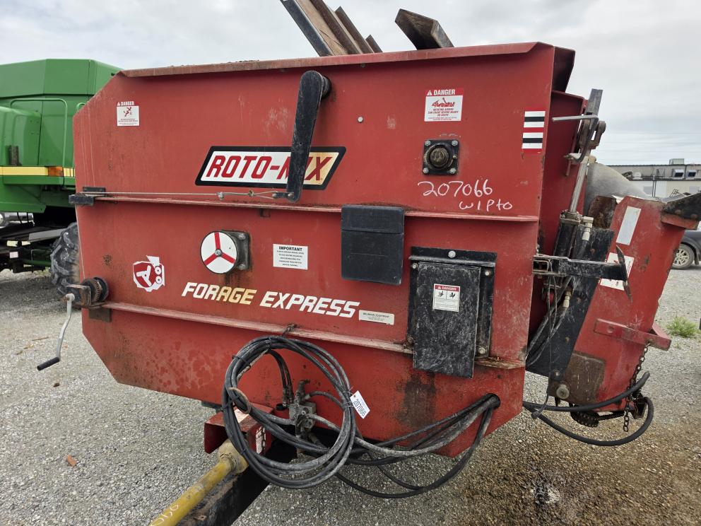 Image for 2003 Roto Mix 354-12B