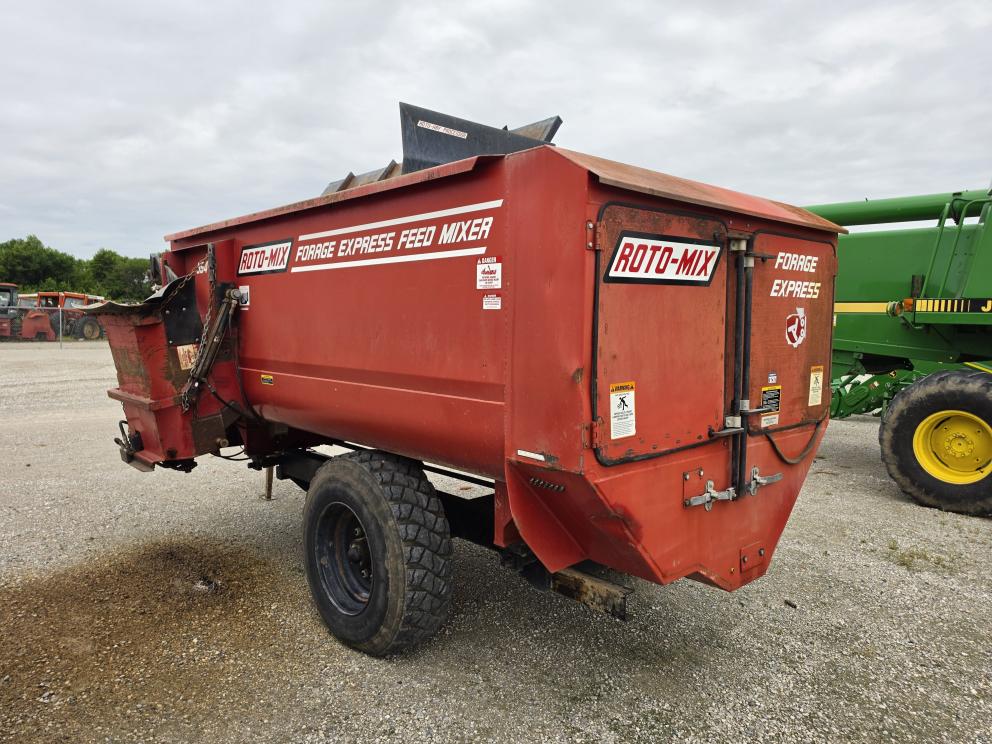 Image for 2003 Roto Mix 354-12B