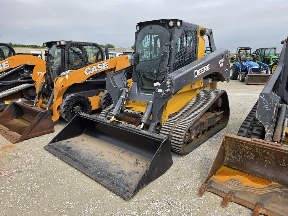 Image for 2018 John Deere 333G