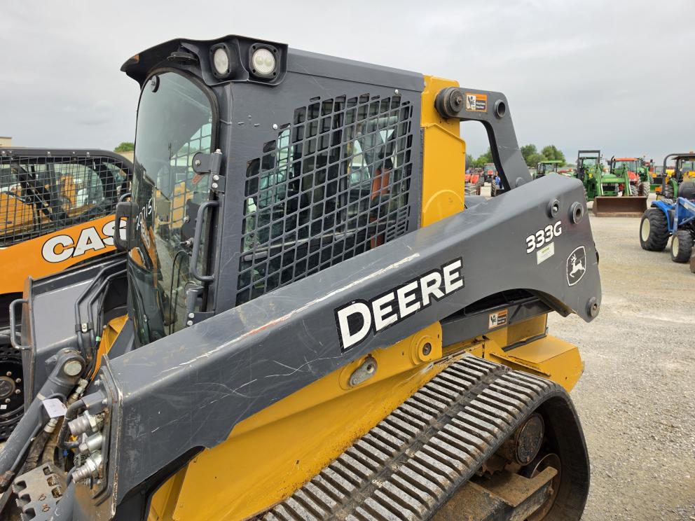 Image for 2018 John Deere 333G