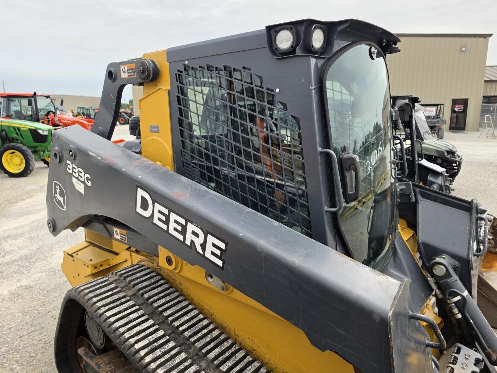 Image for 2018 John Deere 333G