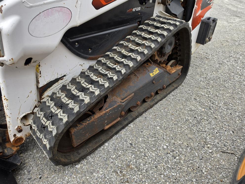 Image for 2021 Bobcat T66