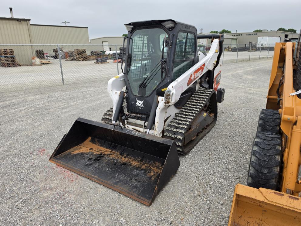 Image for 2021 Bobcat T66