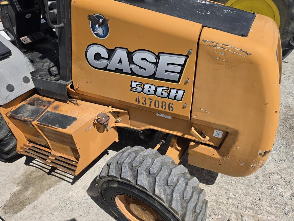 Image for 2012 Case 586H