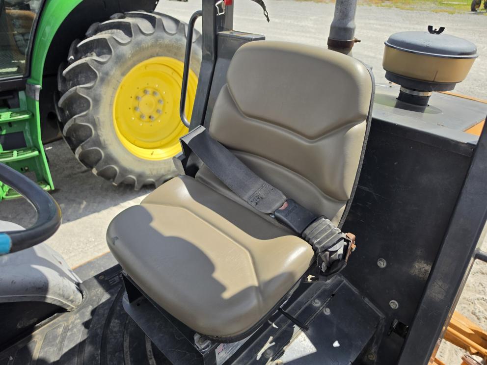 Image for 2012 Case 586H
