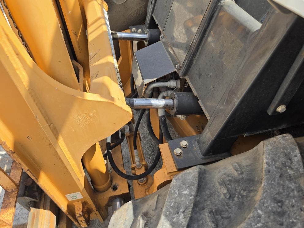 Image for 2012 Case 586H
