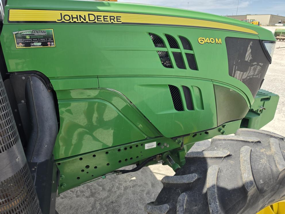 Image for 2014 John Deere 6140M