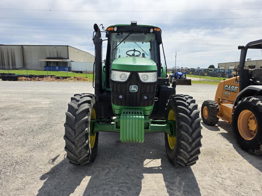 Image for 2014 John Deere 6140M