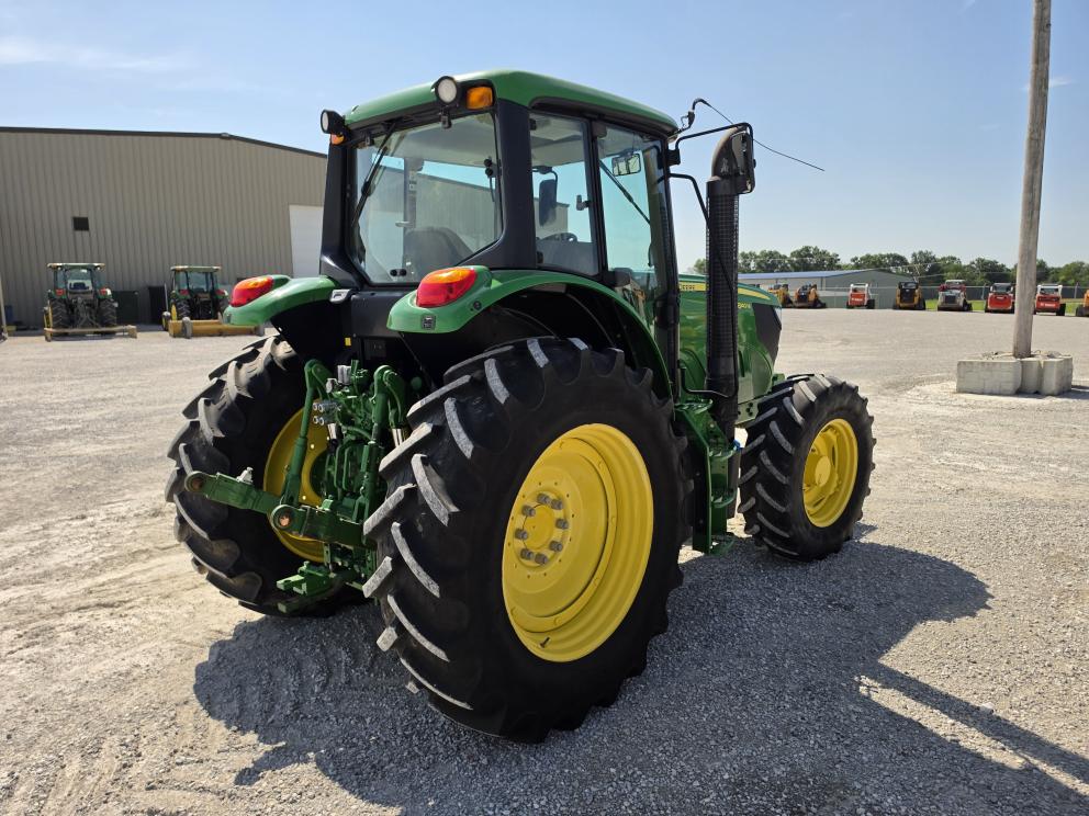Image for 2014 John Deere 6140M