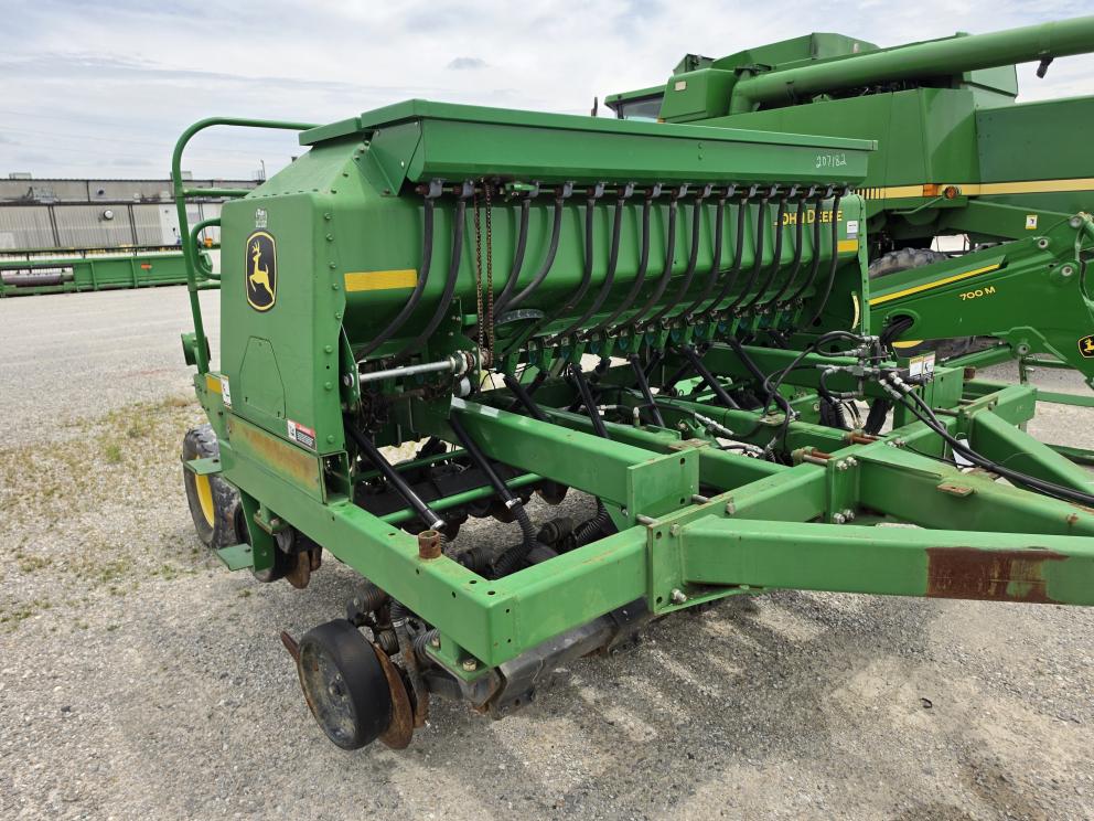 Image for 2009 John Deere 1590