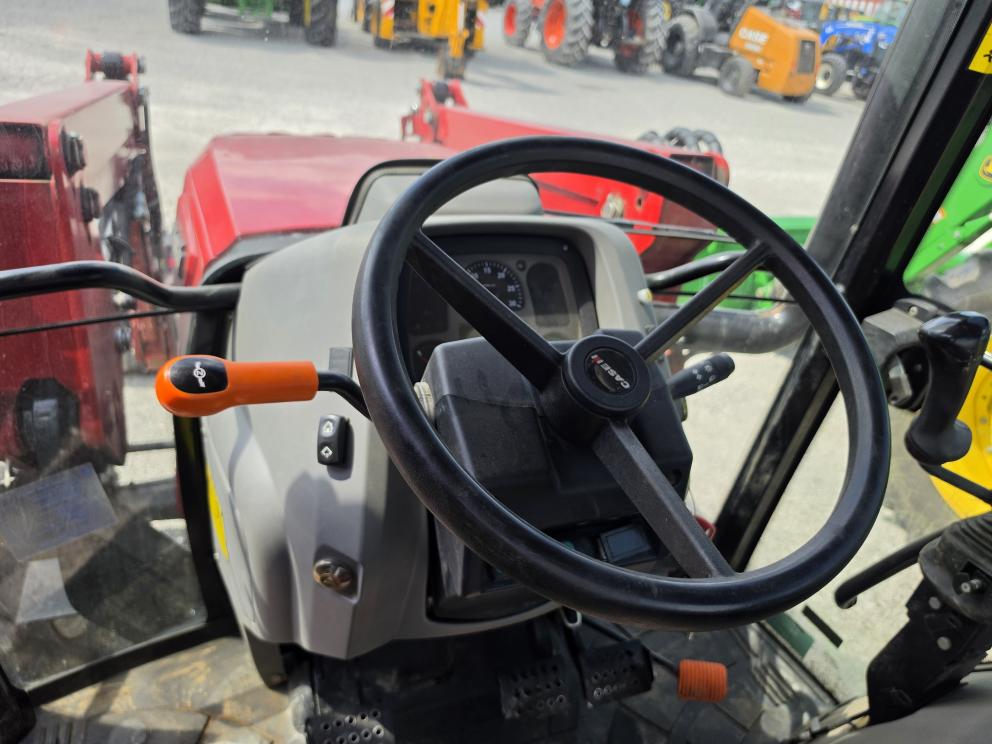 Image for 2022 Case IH Farmall 75A