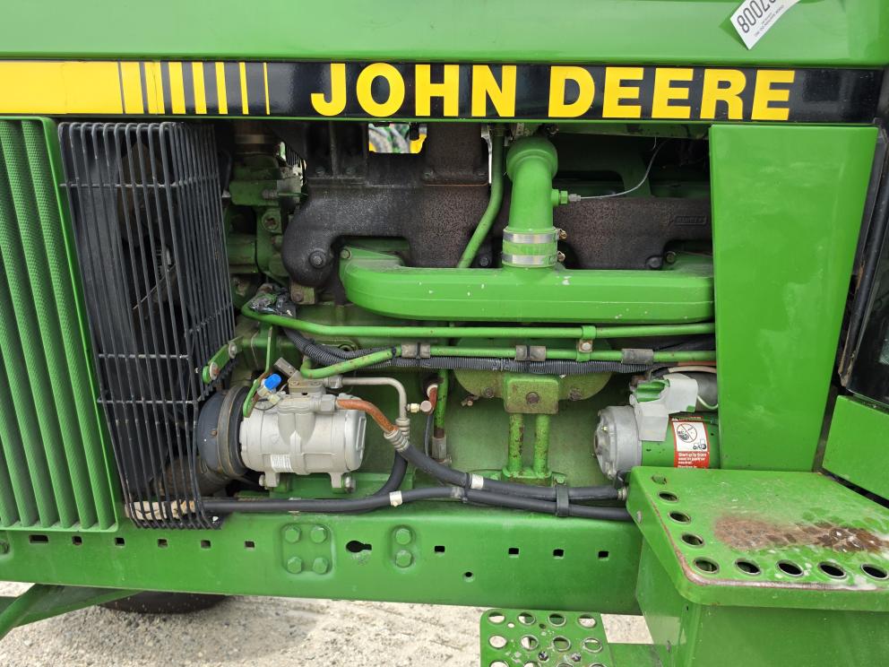 Image for 1990 John Deere 4055