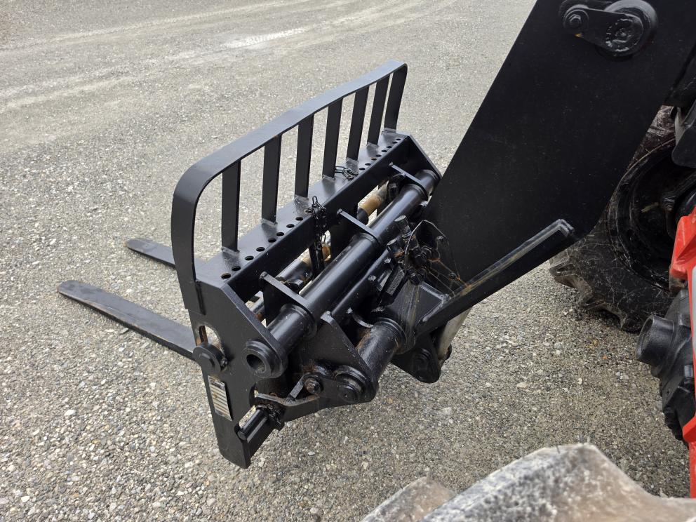 Image for 2022 Manitou MT933 75D