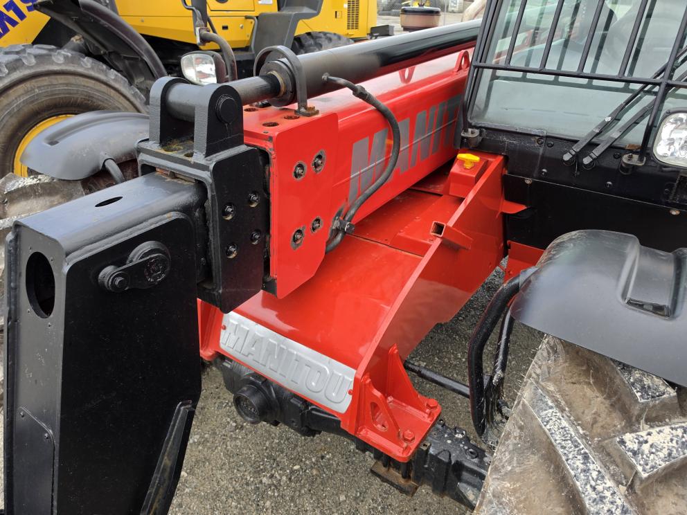 Image for 2022 Manitou MT933 75D