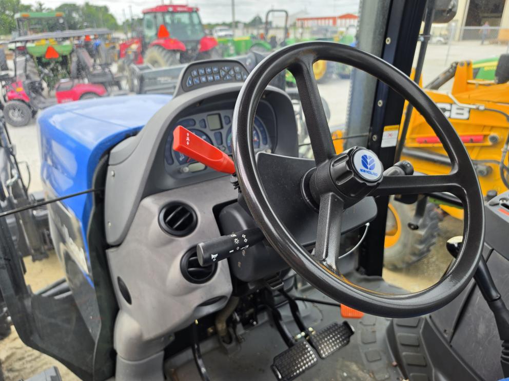 Image for 2004 New Holland TS115A