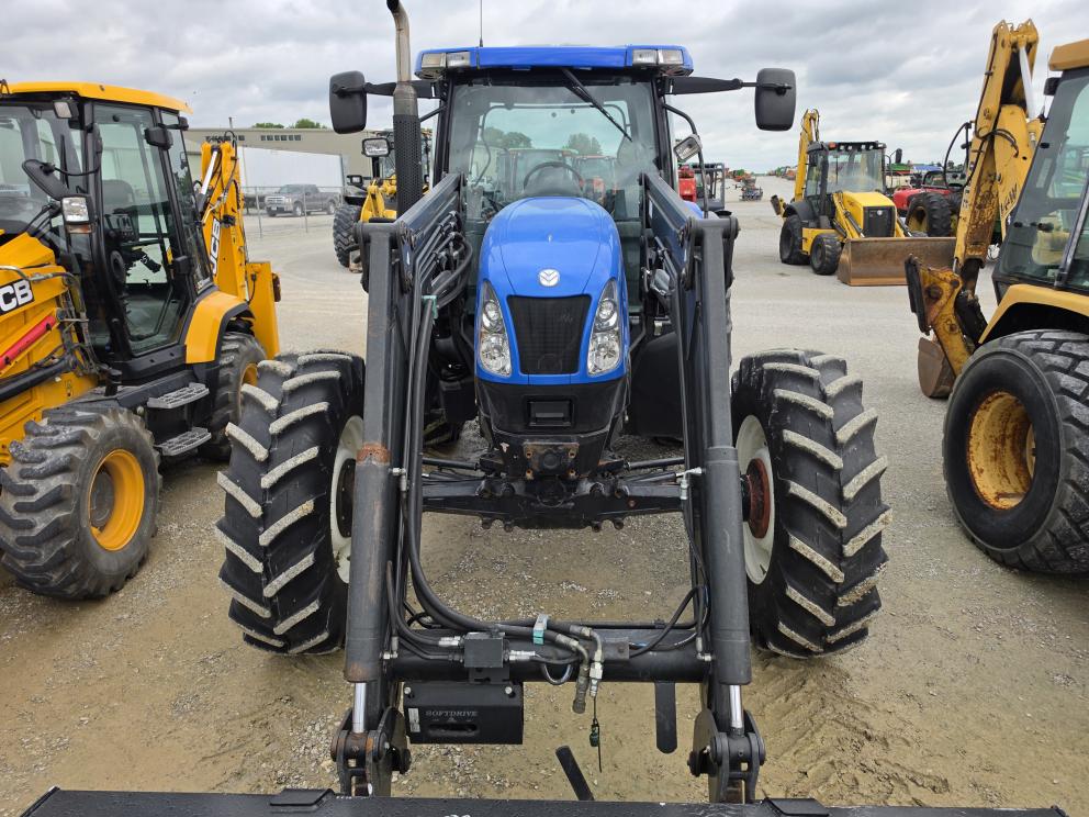 Image for 2004 New Holland TS115A