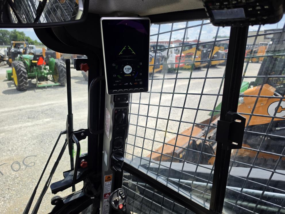 Image for 2021 New Holland C345