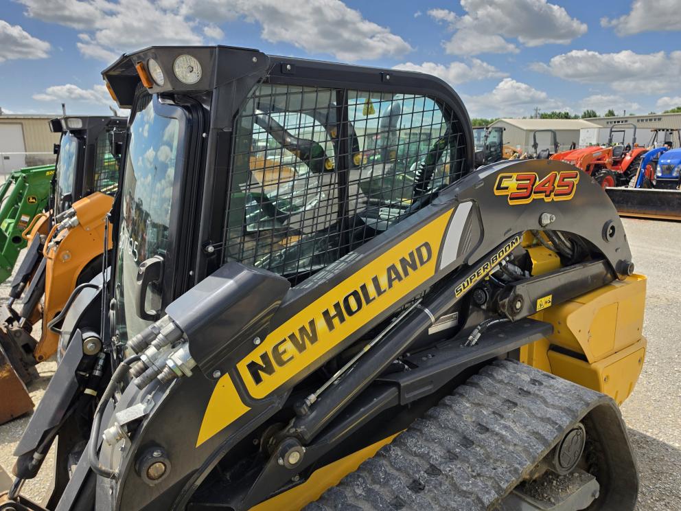 Image for 2021 New Holland C345