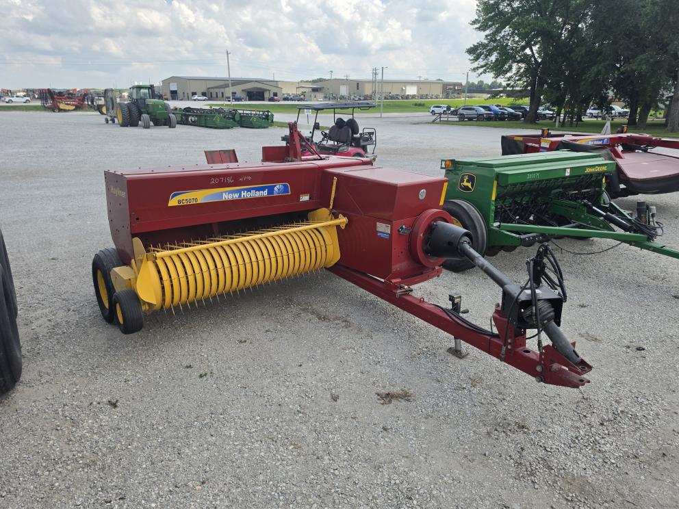 Image for 2016 New Holland BC5070