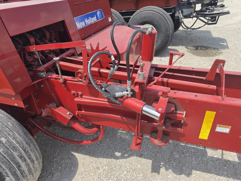 Image for 2016 New Holland BC5070