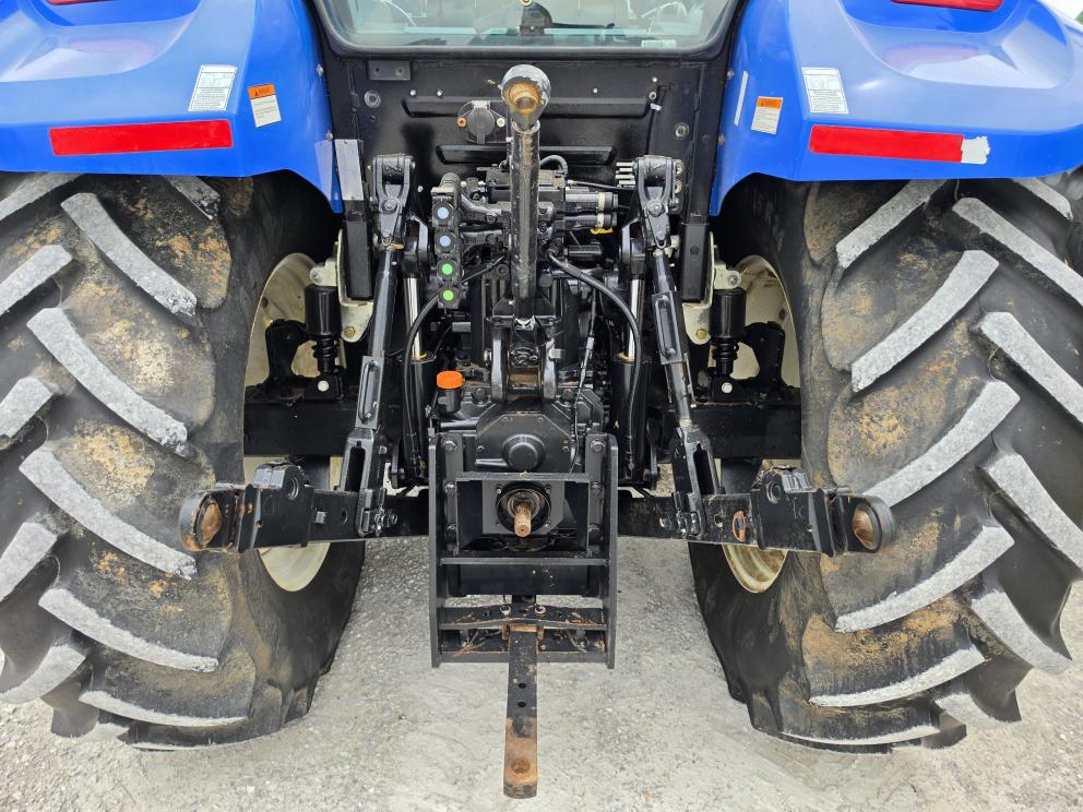 Image for 2017 New Holland T5.110