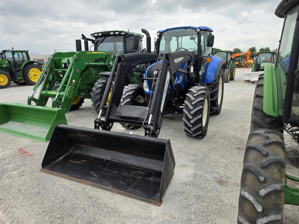 Image for 2017 New Holland T5.110