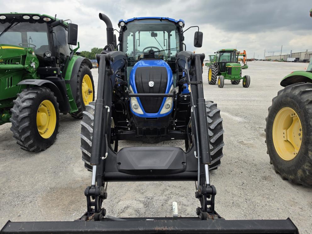 Image for 2017 New Holland T5.110