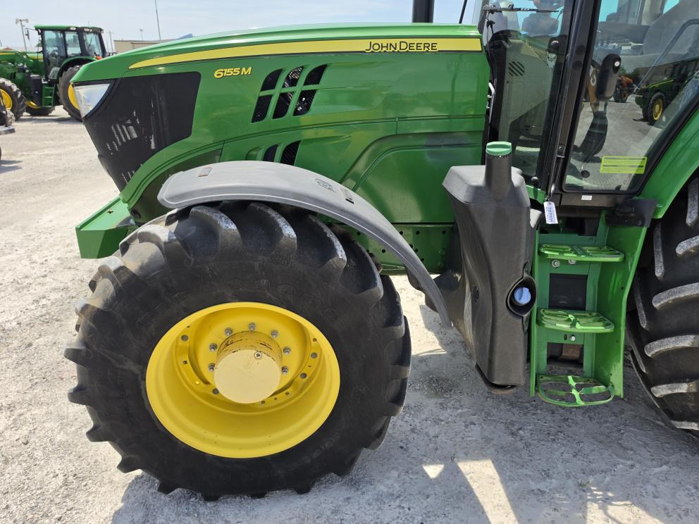 Image for 2022 John Deere 6155M