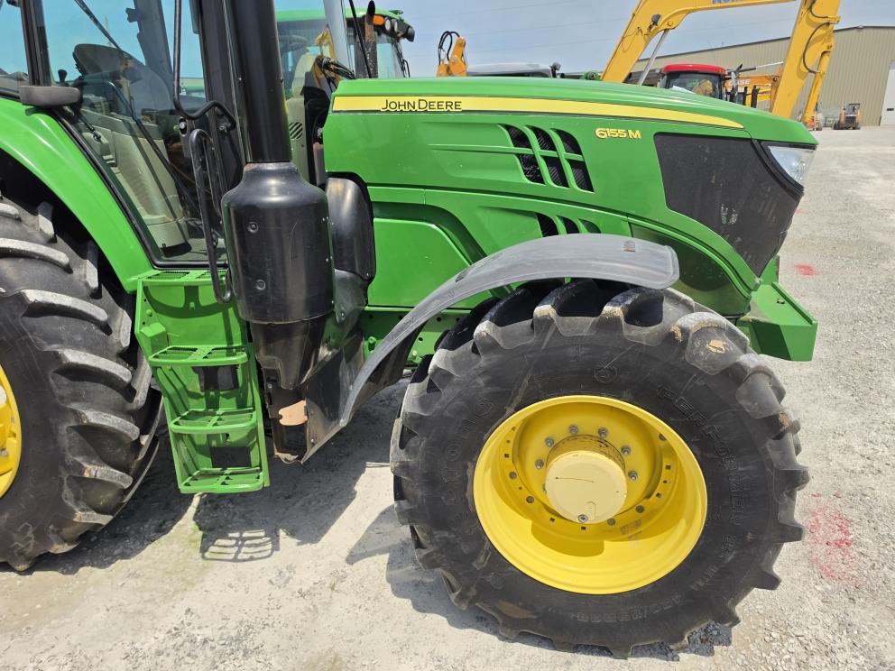 Image for 2022 John Deere 6155M