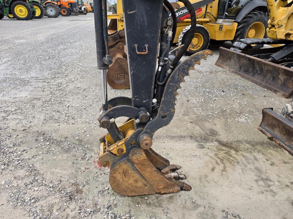 Image for 2018 John Deere 26G