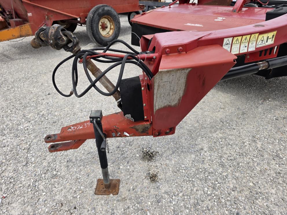 Image for 2016 New Holland H7330