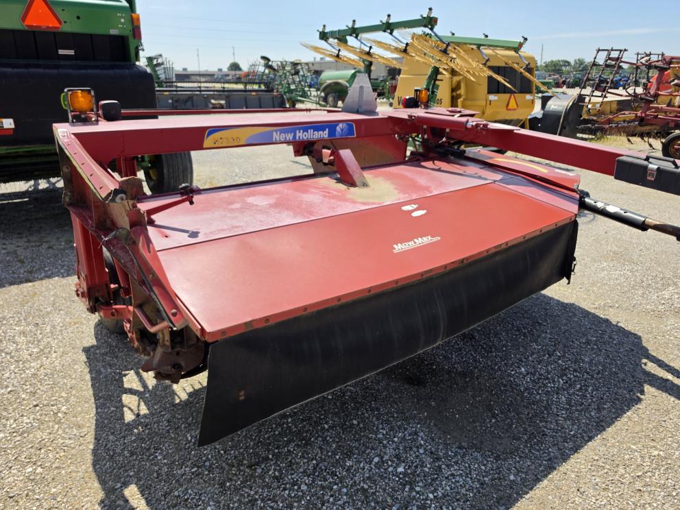 Image for 2016 New Holland H7330