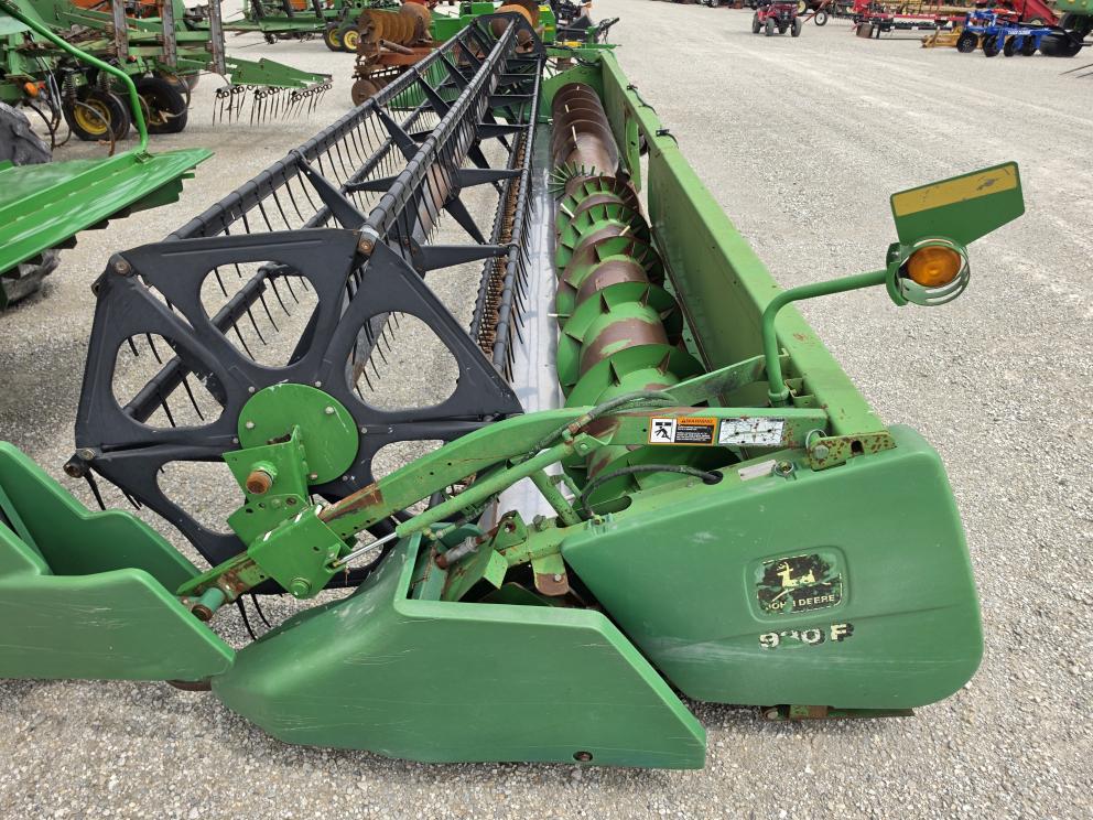 Image for 1999 John Deere 930F