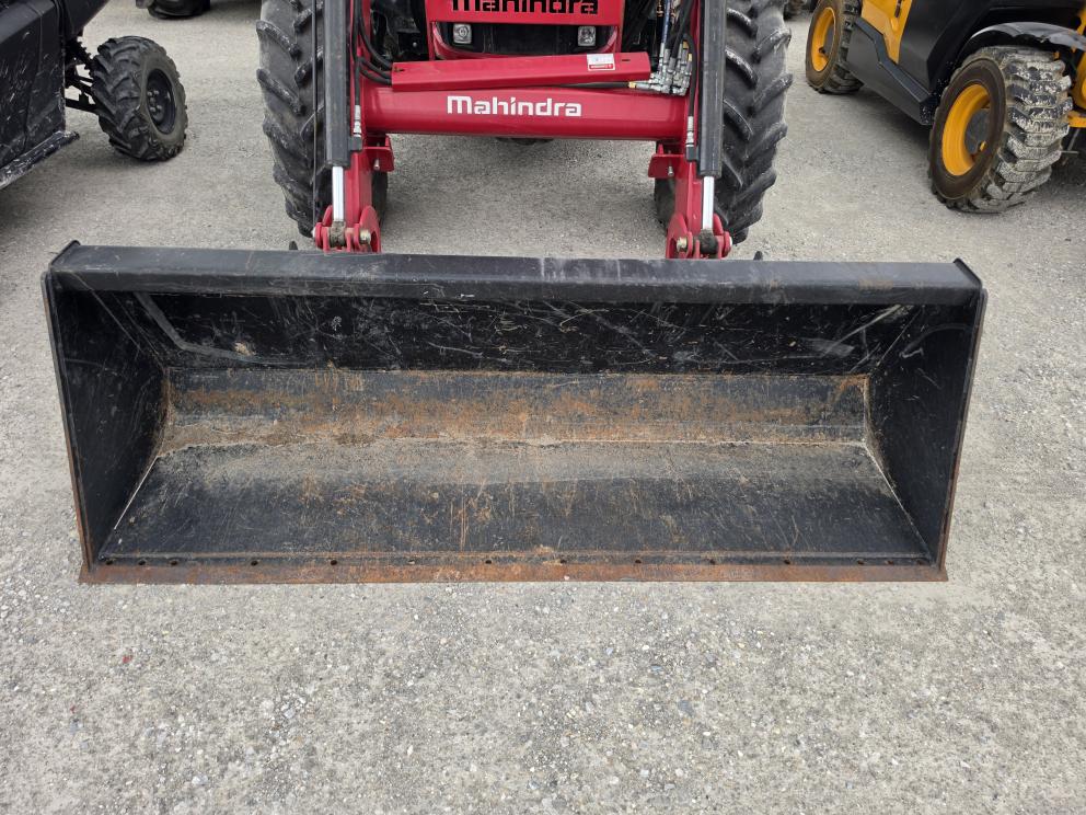Image for 2021 Mahindra 7095