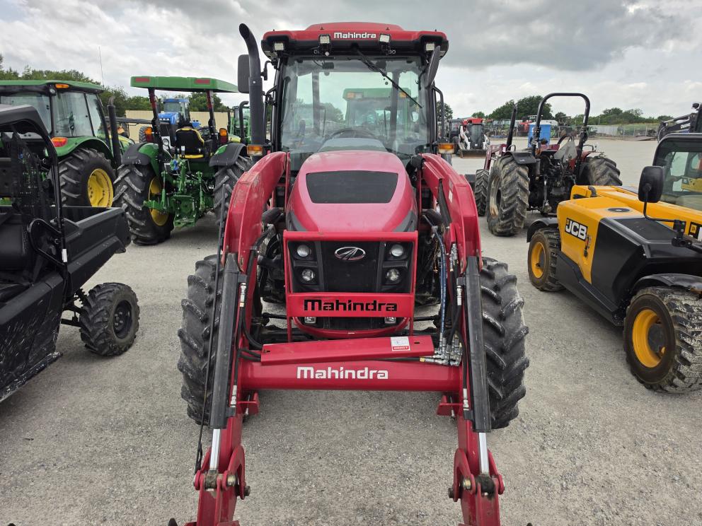 Image for 2021 Mahindra 7095