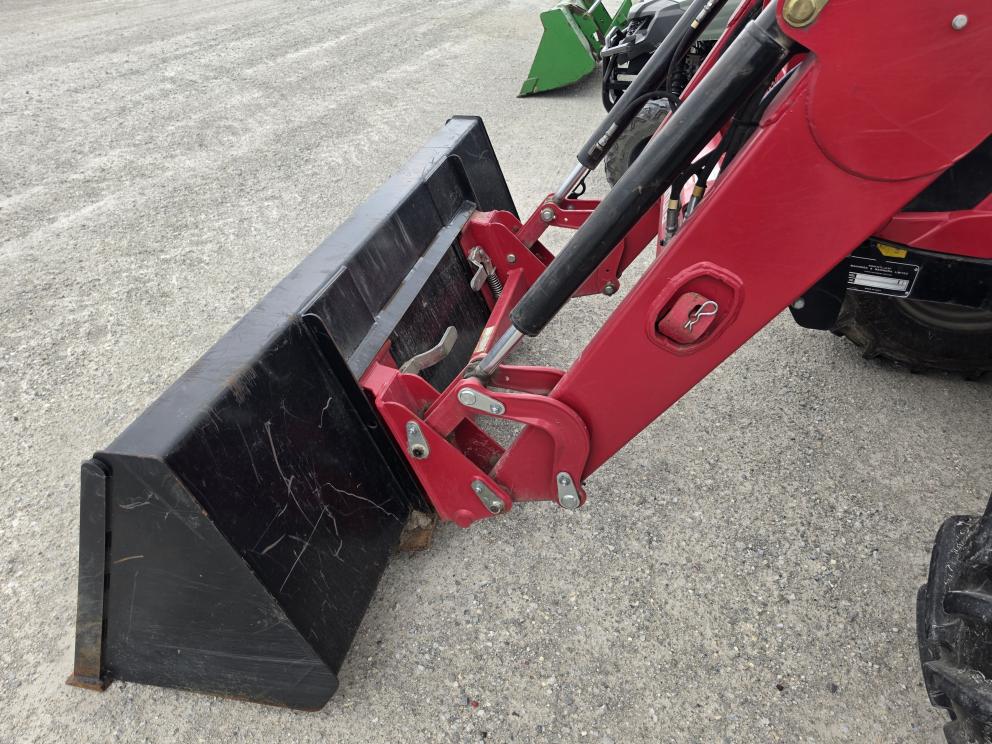 Image for 2021 Mahindra 7095