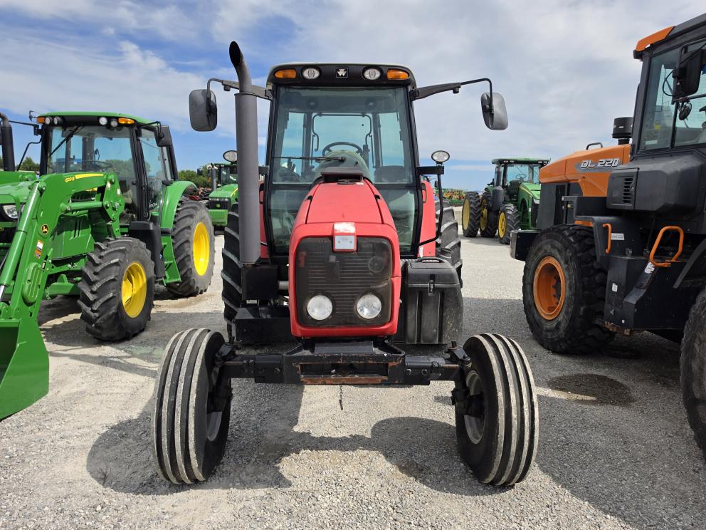 Image for 2005 Massey Ferguson 6465