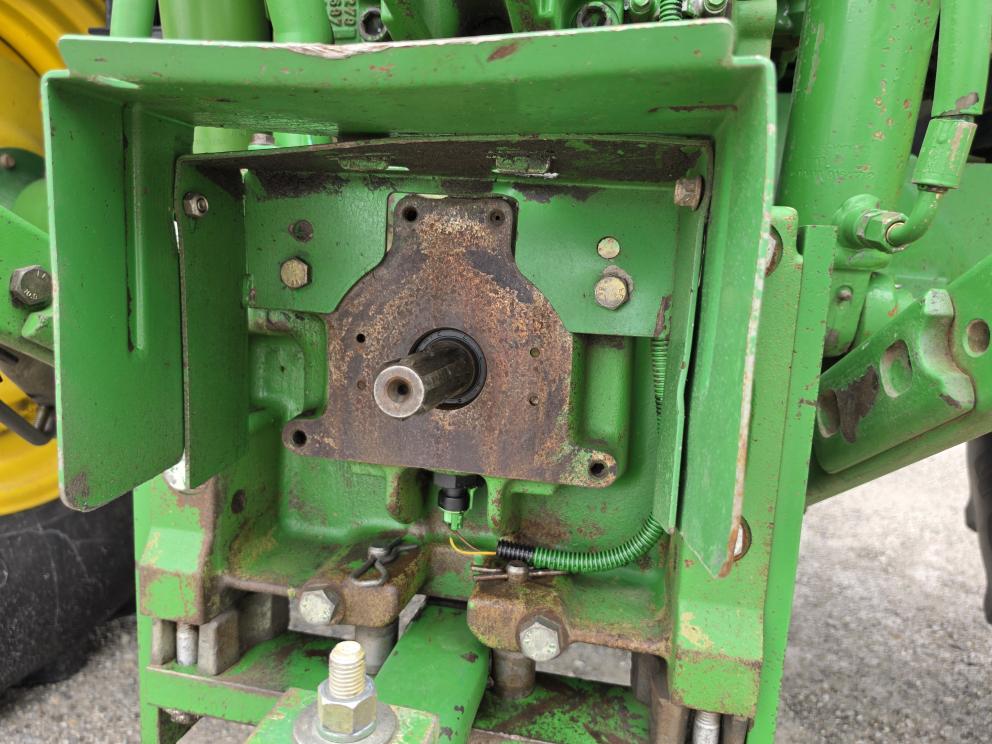 Image for 2010 John Deere 6330