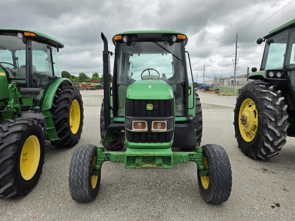 Image for 2010 John Deere 6330