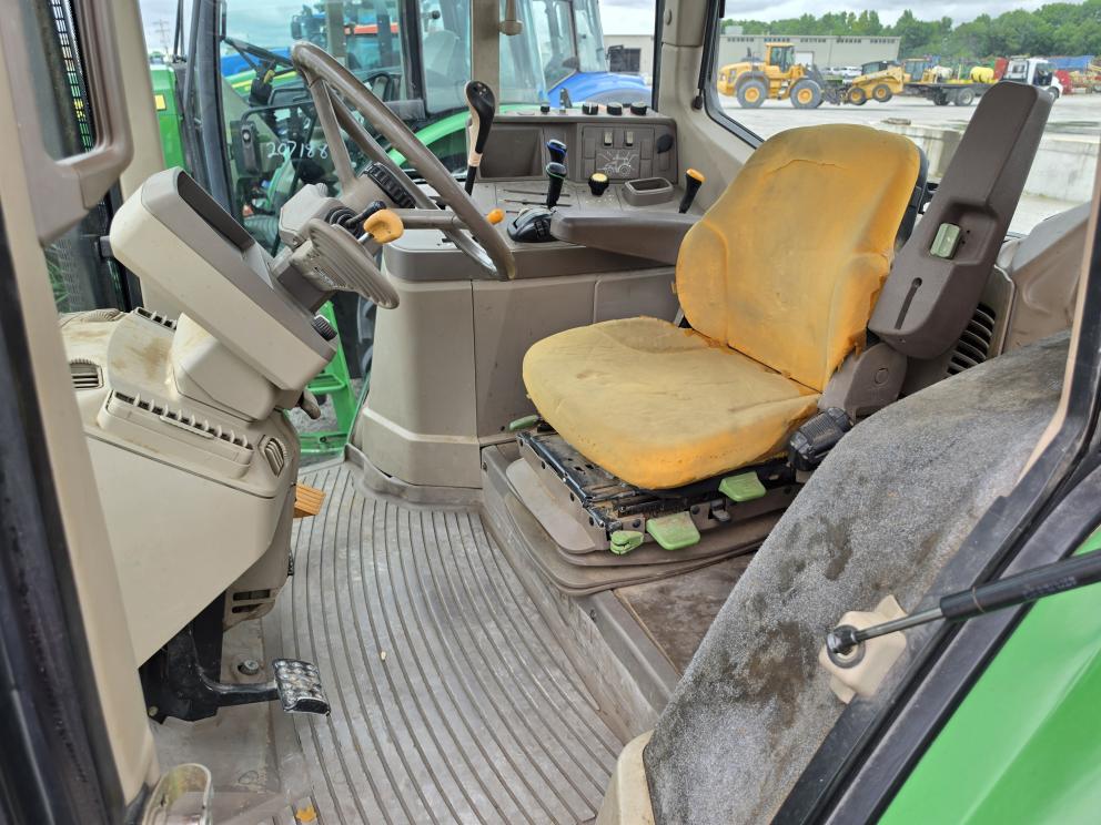 Image for 2010 John Deere 6330