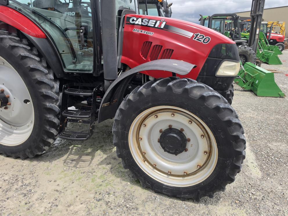 Image for 2010 Case IH Maxxum 120