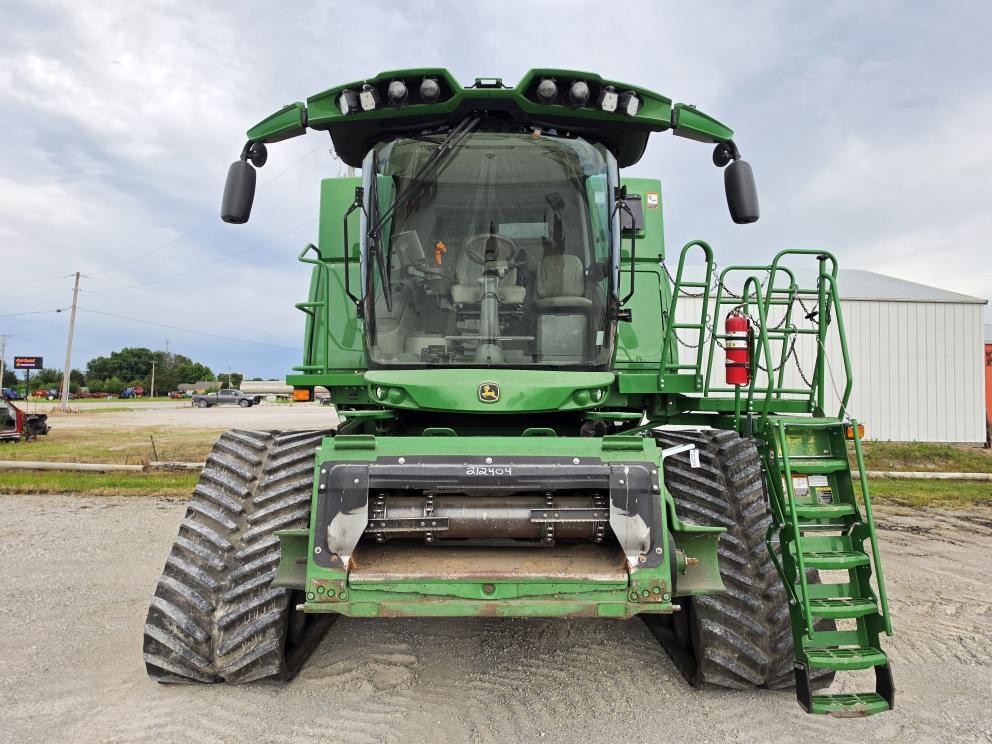 Image for 2023 John Deere S780